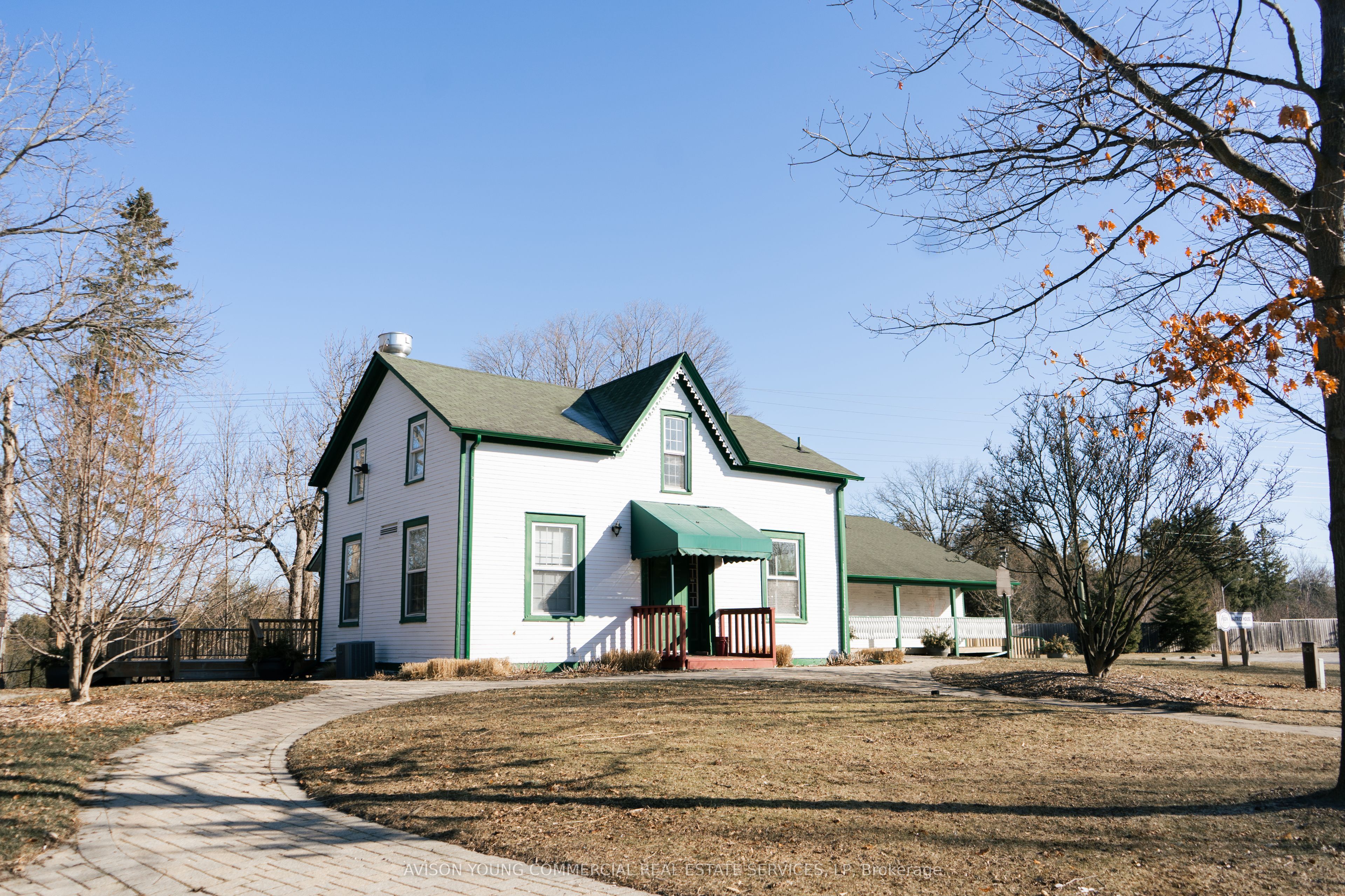 Featured Listing Image