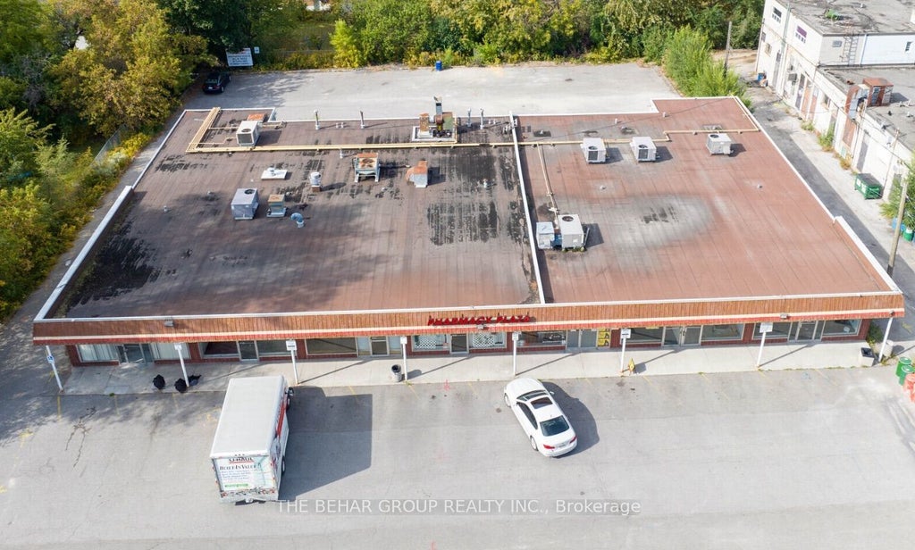 1800 Pharmacy Avenue 1814, Toronto E05