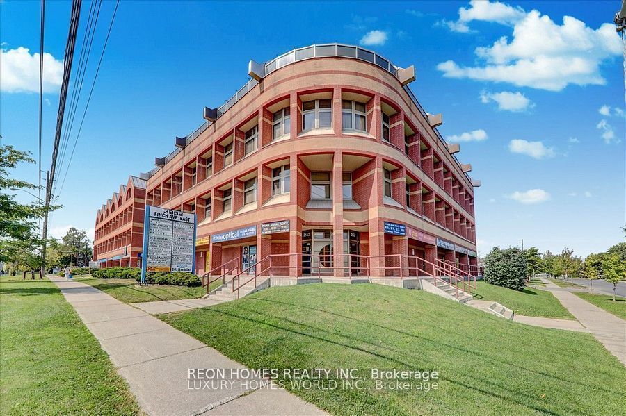 3852 Finch Avenue E 301, Toronto E05