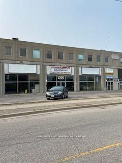 2500 Lawrence Avenue E 207, Toronto E04