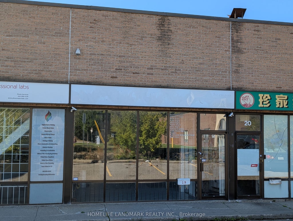 50 Weybright Court 19, Toronto E07