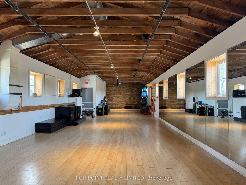 33 Villiers Street 202, Toronto E01