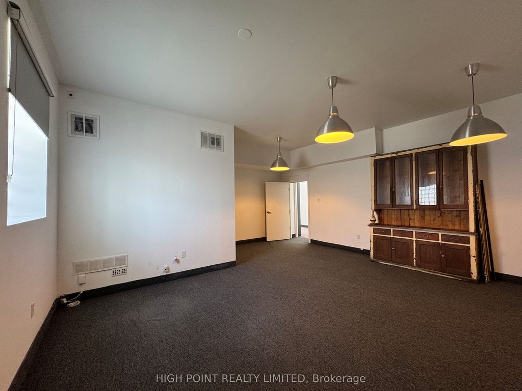 33 Villiers Street 104, Toronto E01