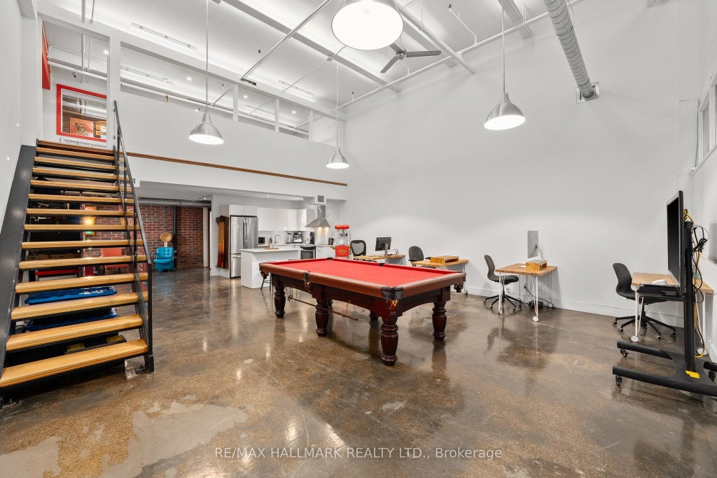 1159 Dundas Street E 156, Toronto E01