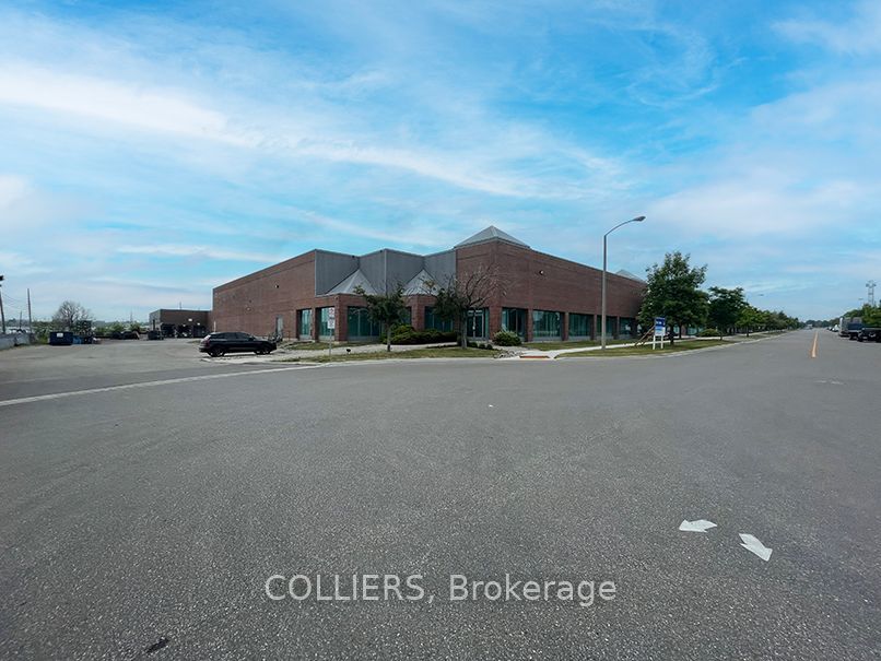 40 Dynamic Drive 1, Toronto E07