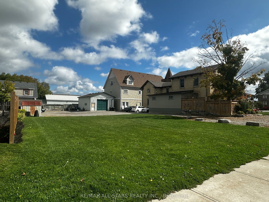 103 Perry Street, Scugog