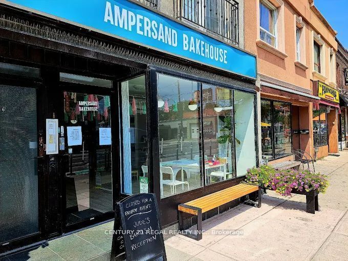 1808 Danforth Ave Avenue, Toronto E03