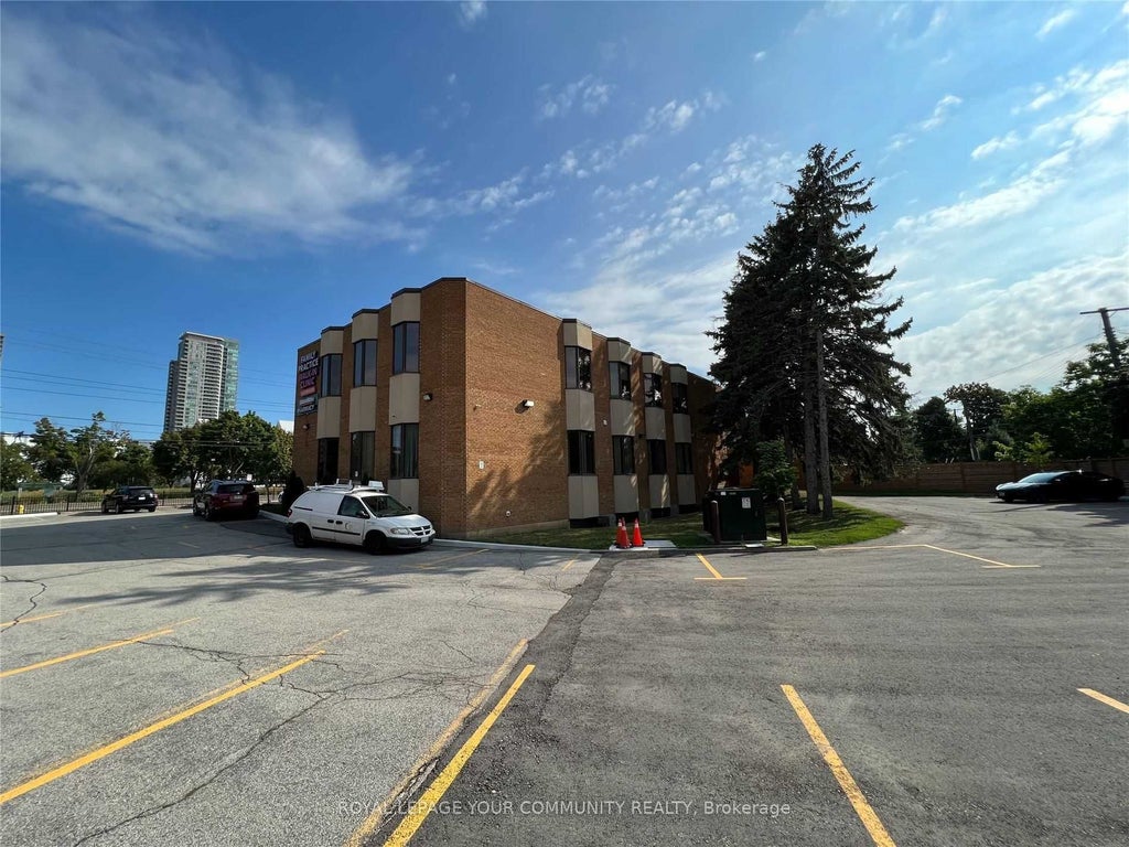 1501 Ellesmere Road B100, Toronto E09