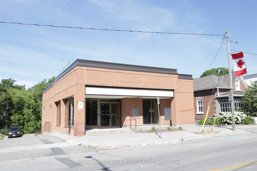 5284 Main Street, Clarington