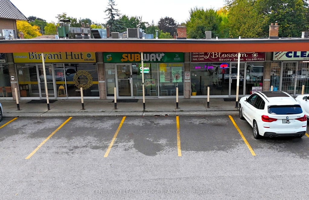 1585 Ellesmere Road, Toronto E09