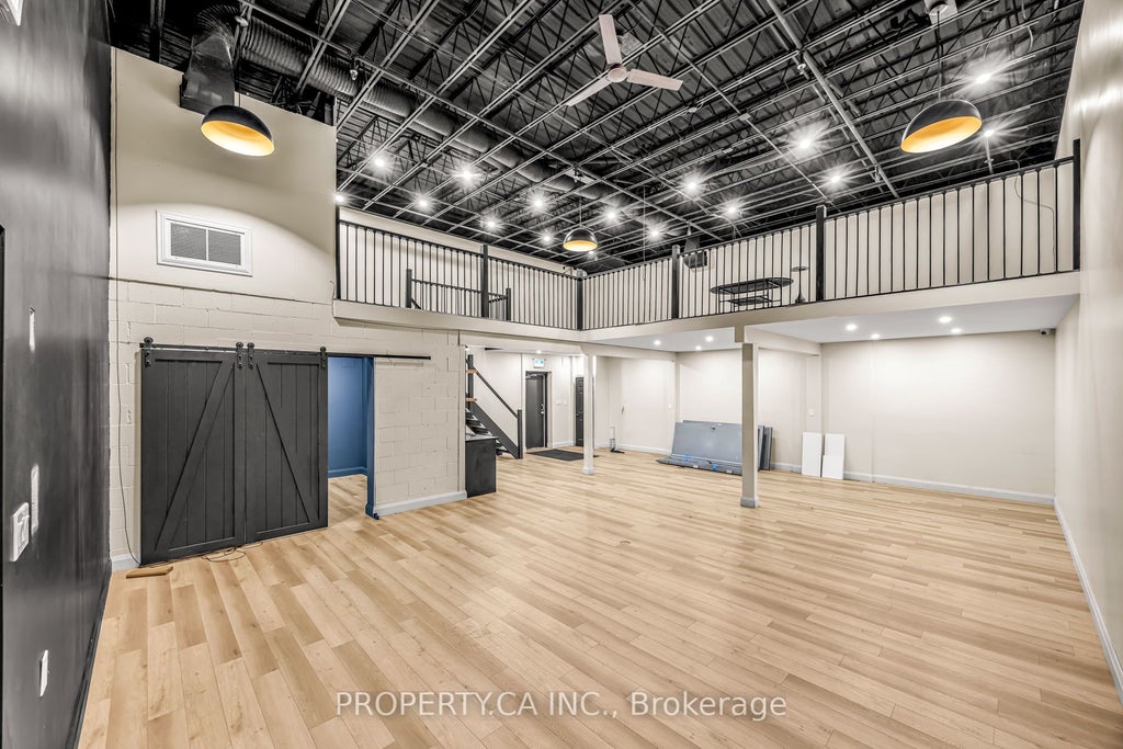 793 Pharmacy Avenue 118, Toronto E04