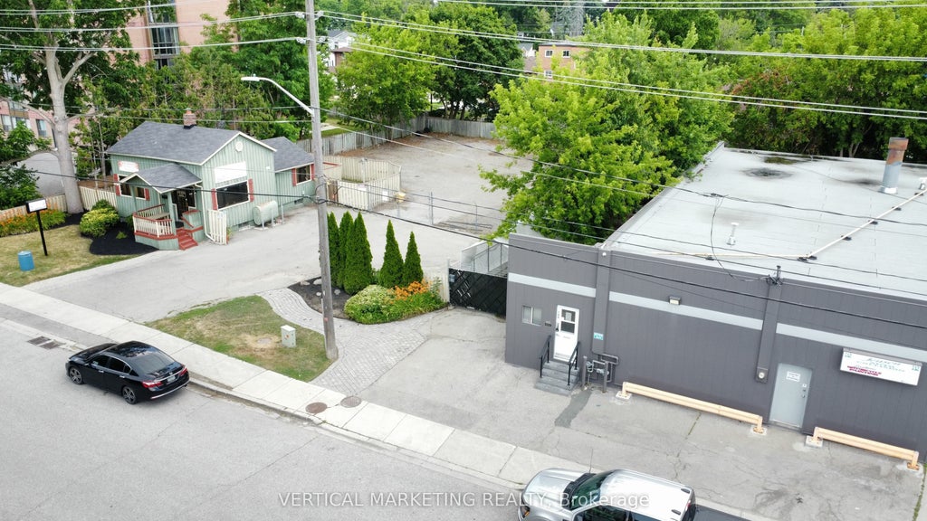 105 & 119 Ash Street, Whitby