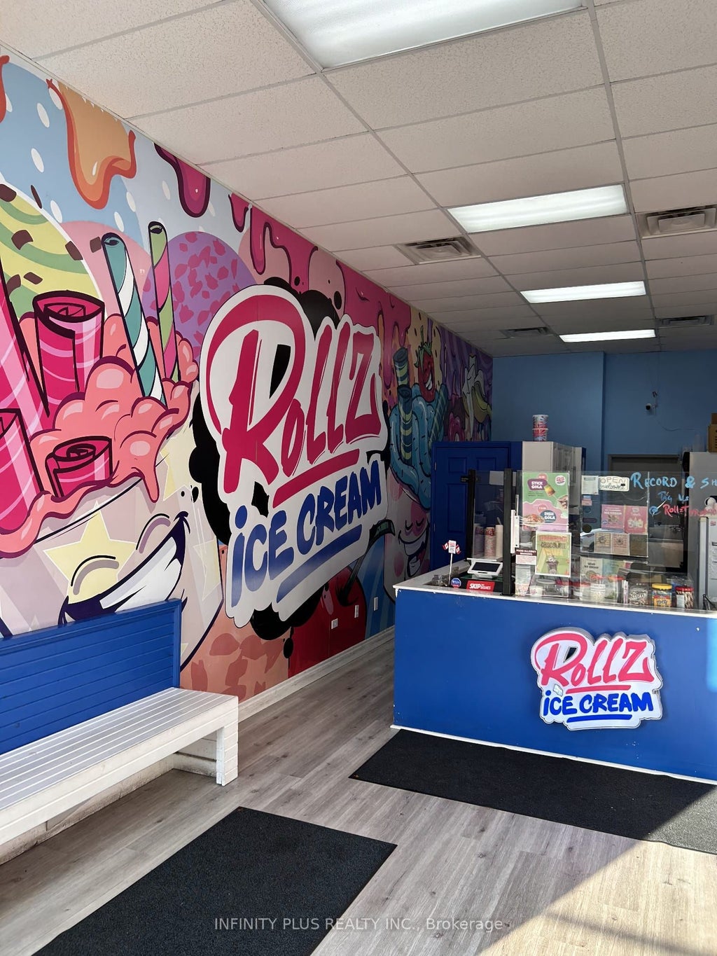 5631 Steeles Avenue E 6, Toronto E07