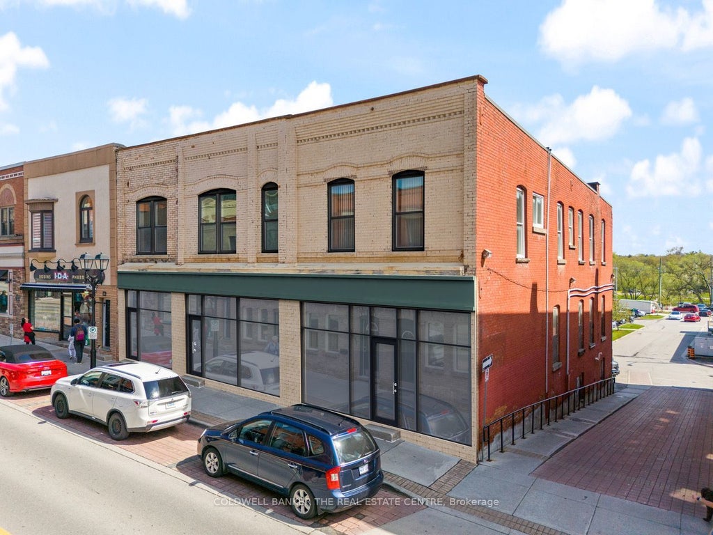 193 Main Street S, Newmarket