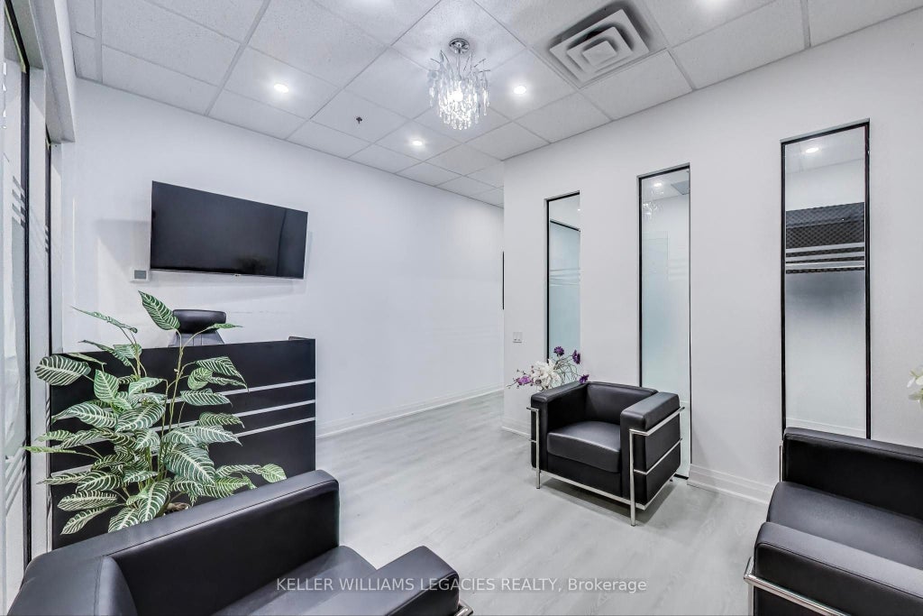 7777 Weston Road 255, Vaughan