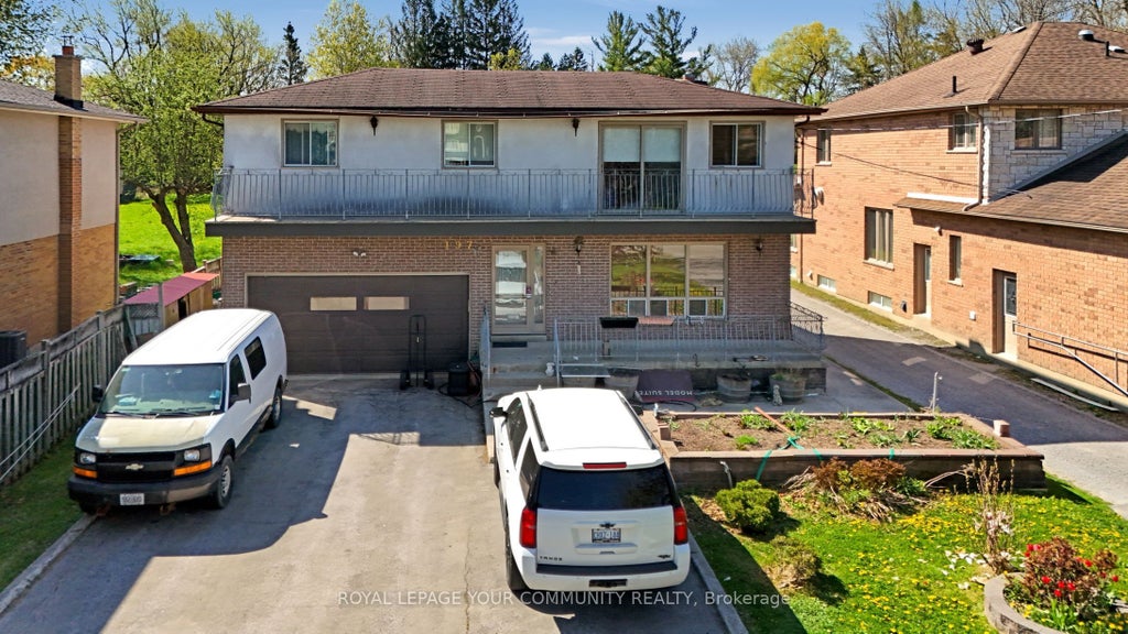 197 Douglas Road, Richmond Hill