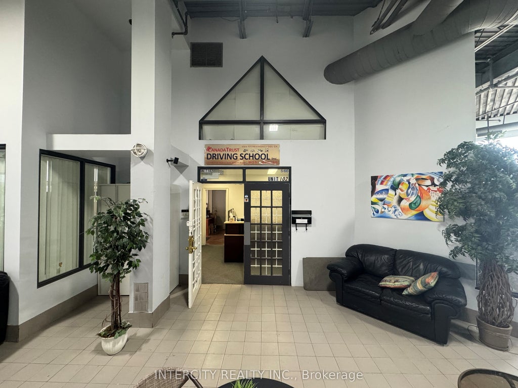 2100 Steeles Avenue W 102, Vaughan