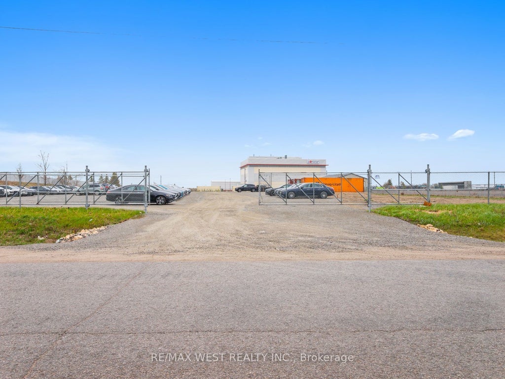 2457 Doral Drive, Innisfil