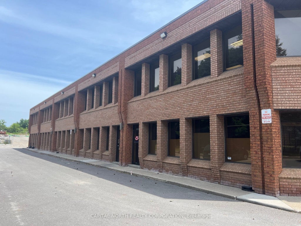 21 Rodinea Road 2, Vaughan