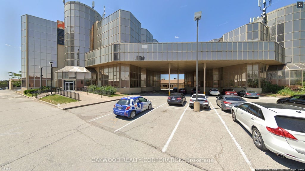 8000 Jane Street Tb 300, Vaughan