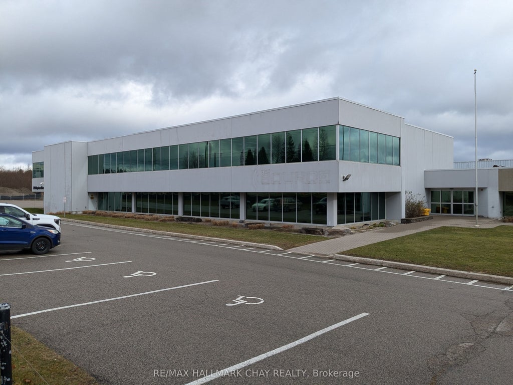 279 Bayview Drive J, Barrie