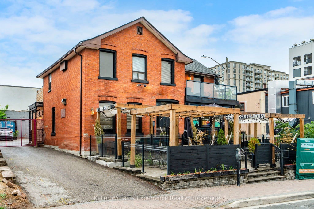 49 Mary Street, Barrie