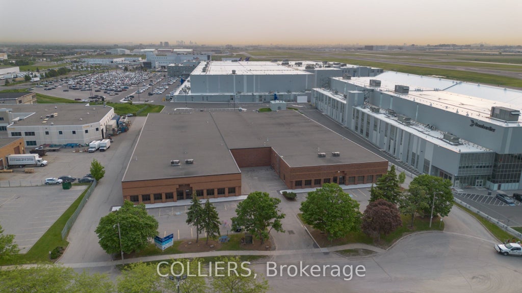 6885-6895 Menway Court Unit 2, Mississauga