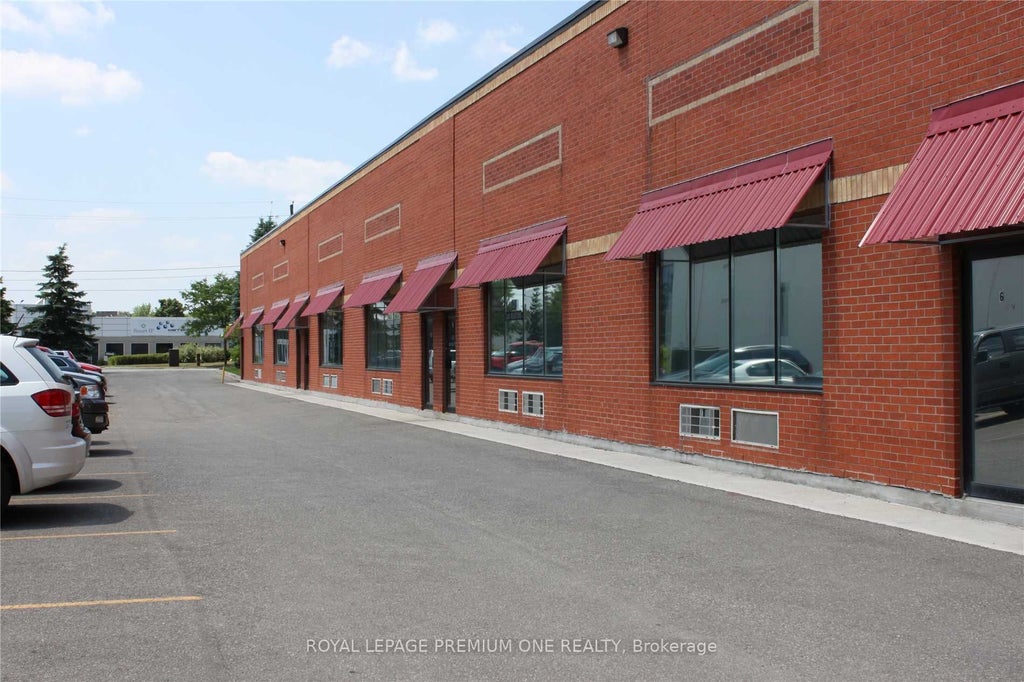 83 Nuggett Court 8, Brampton