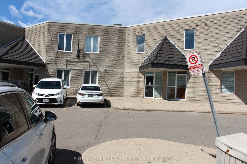 2359 Royal Windsor Drive 6, Mississauga
