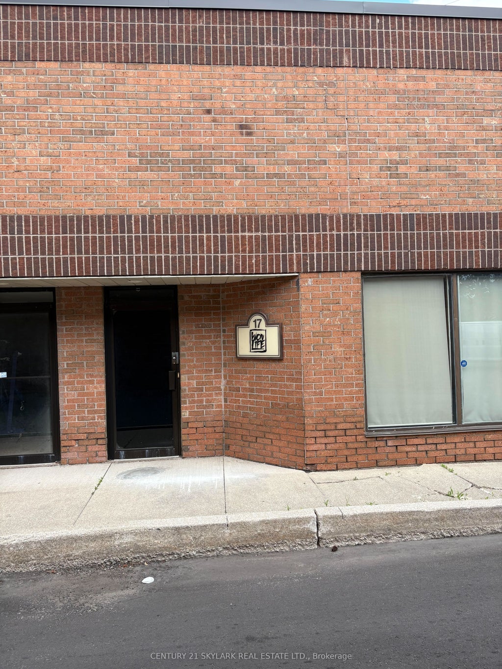 75 Rosedale Avenue W 17, Brampton