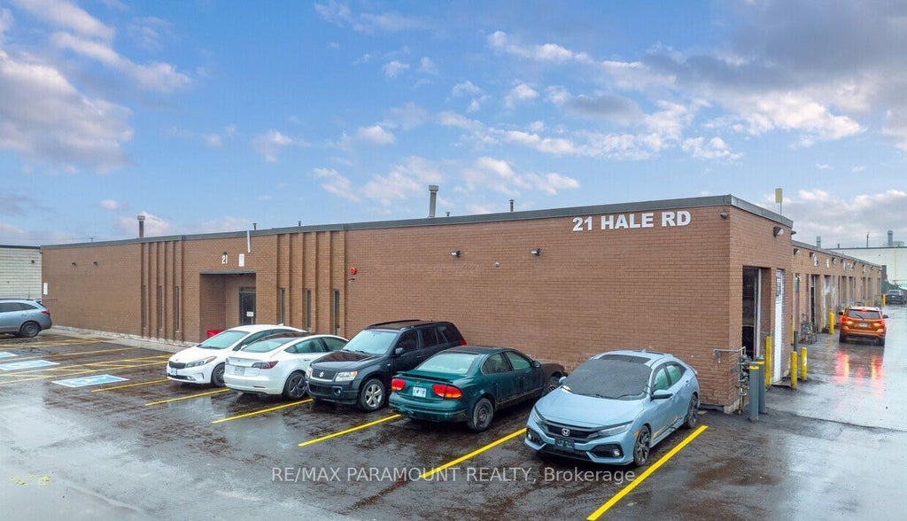 21 Hale Road 16, Brampton