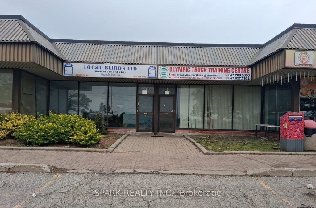 1121 Derry Road E, Mississauga