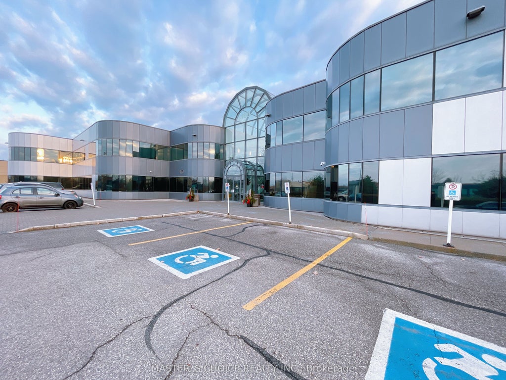 160 Traders Boulevard E 206a, Mississauga