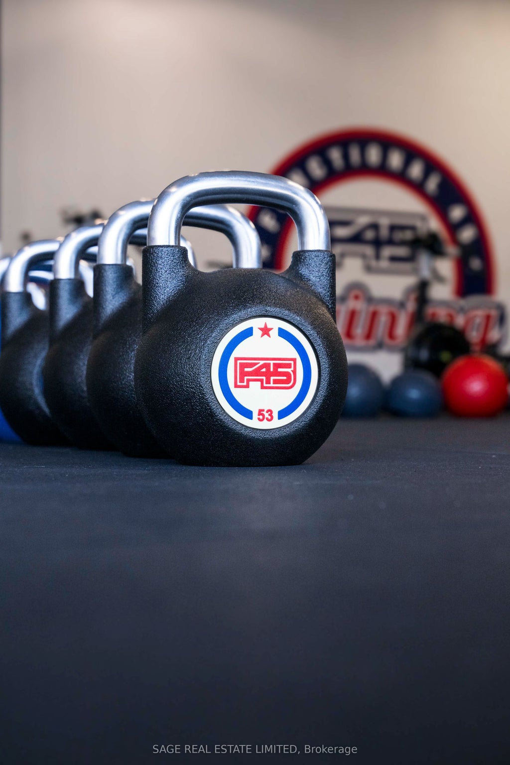 3101 Dufferin Street, Toronto W04