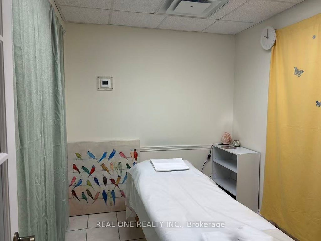 6033 Shawson Drive 36, Mississauga