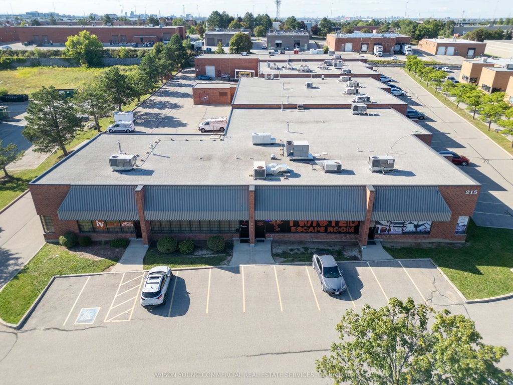 215 Traders Boulevard, Mississauga