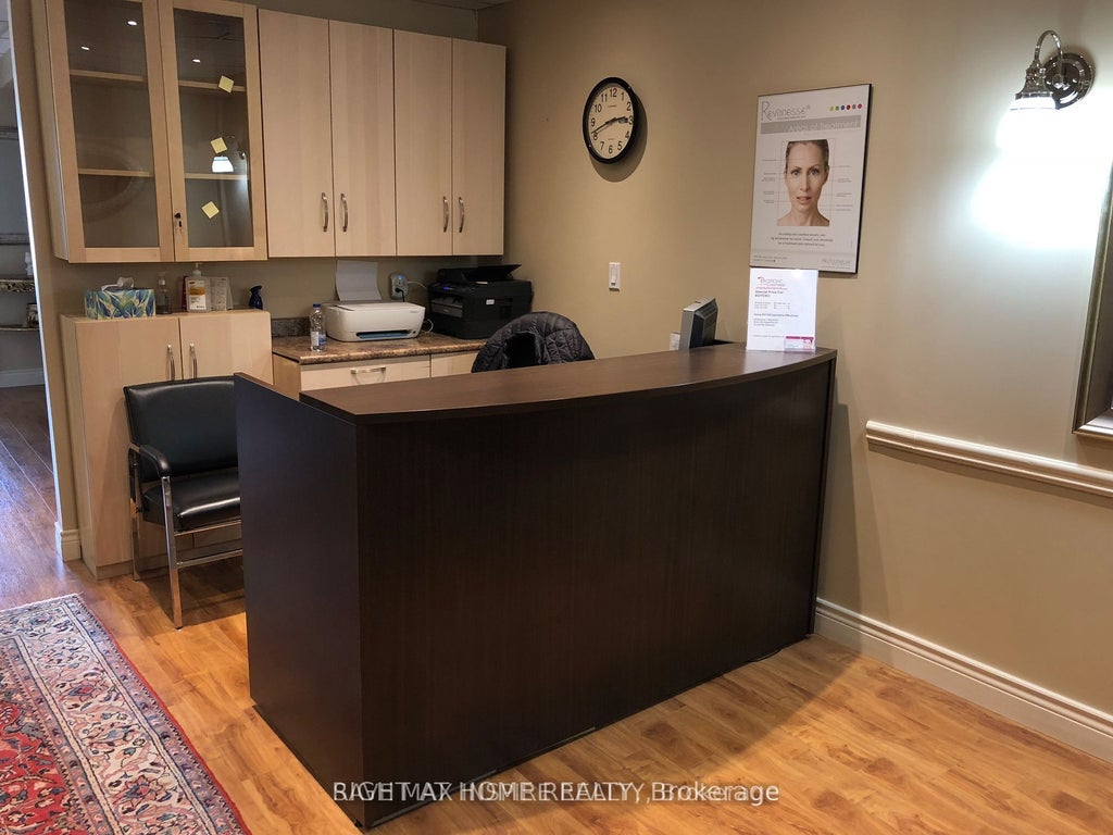 1525 Albion Road, Toronto W10