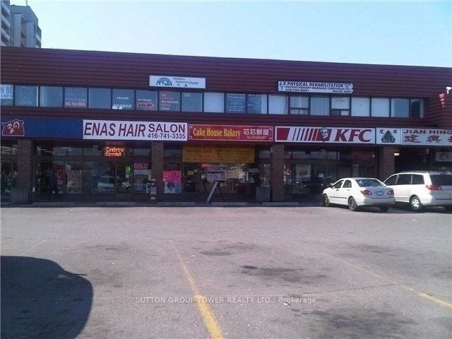 1977 Finch Avenue W 212, Toronto W05