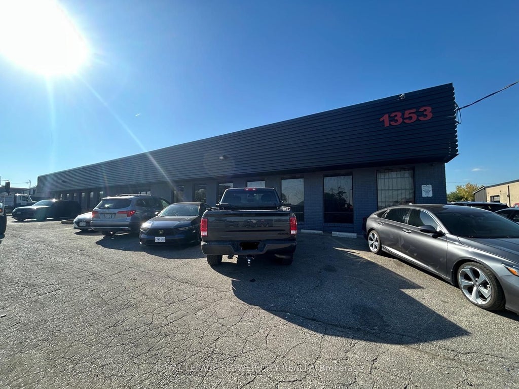 1353 Britannia Road, Mississauga