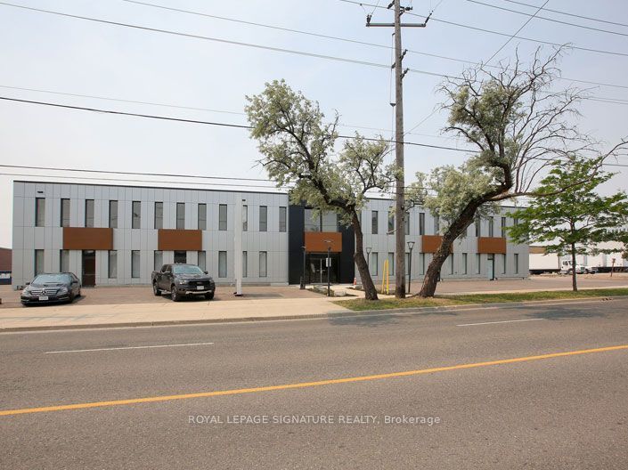 120 Norfinch Drive 35, Toronto W05