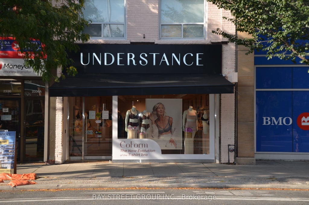 2334 Bloor Street W, Toronto W02