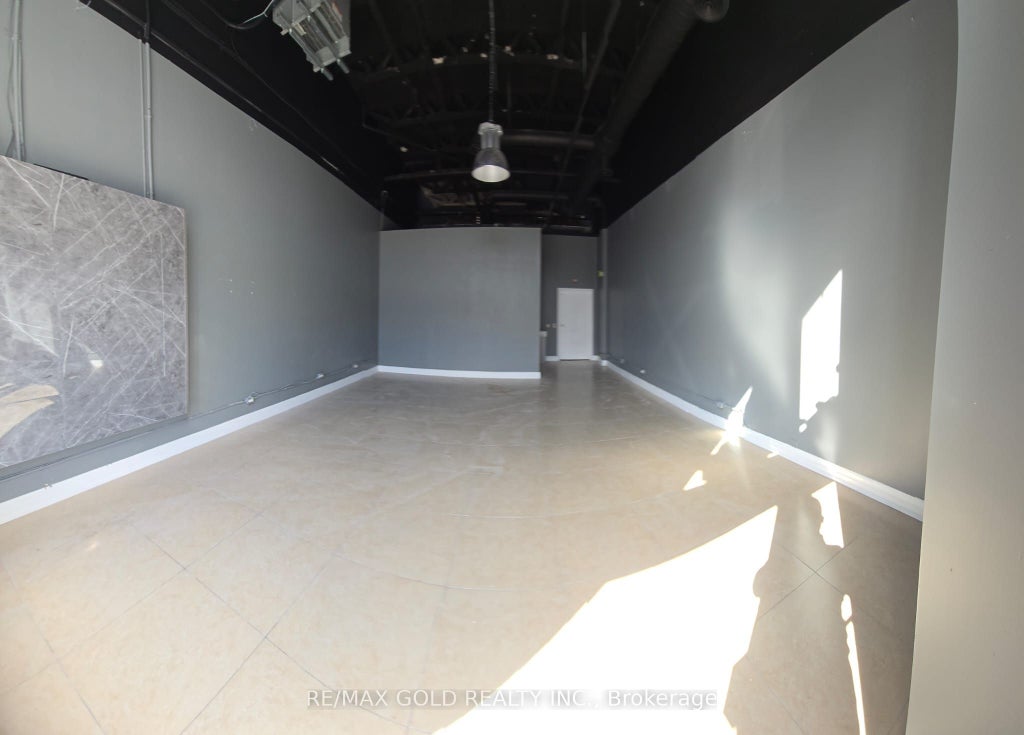 20 Maritime Ontario Boulevard 20, Brampton