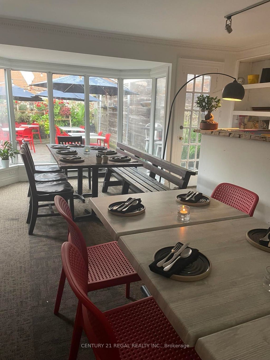 2197 Bloor Street W, Toronto W02