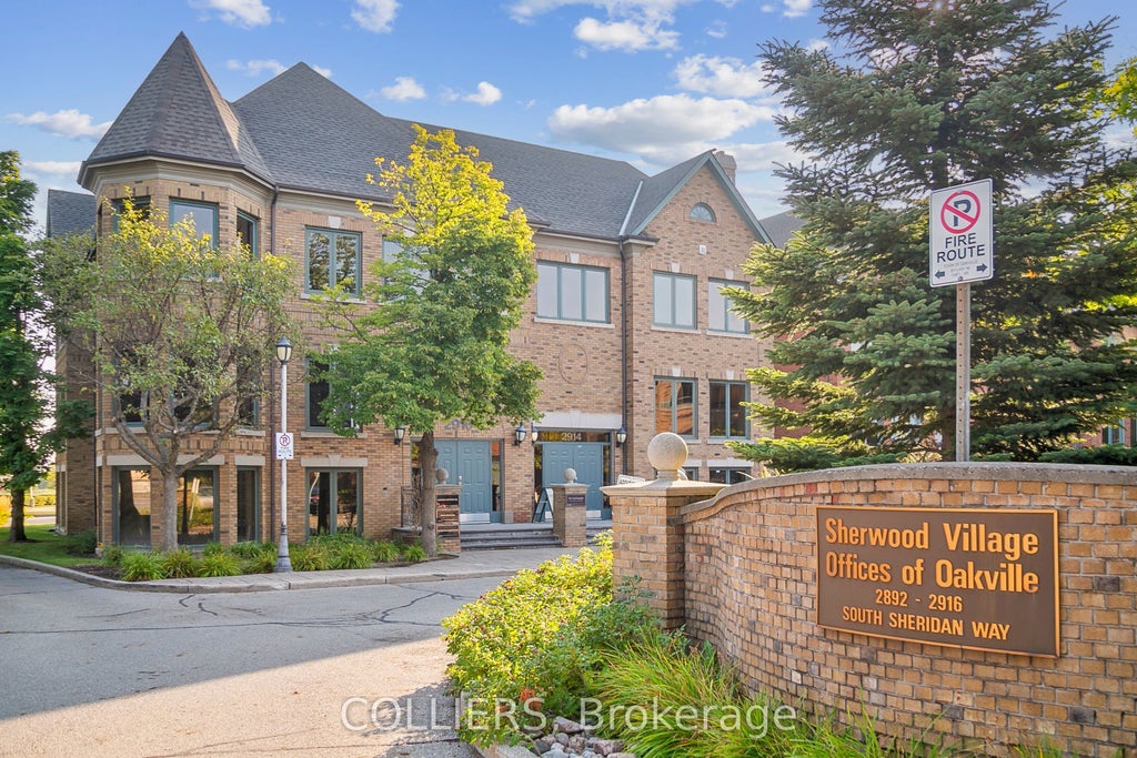 2914 South Sheridan Way 300, Oakville