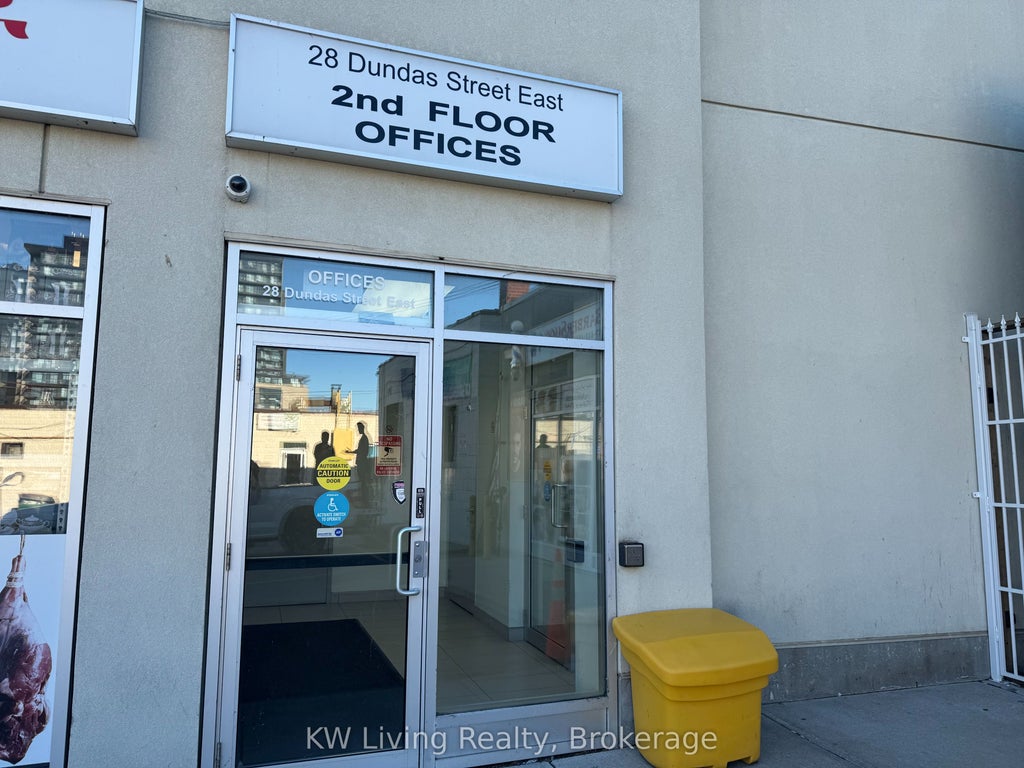 28 Dundas Street E 204, Mississauga