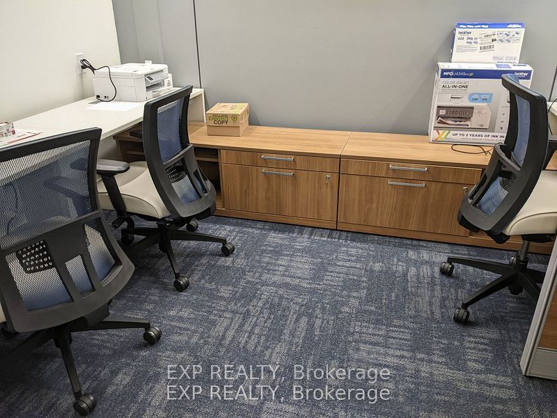 5250 Solar Drive 204, Mississauga
