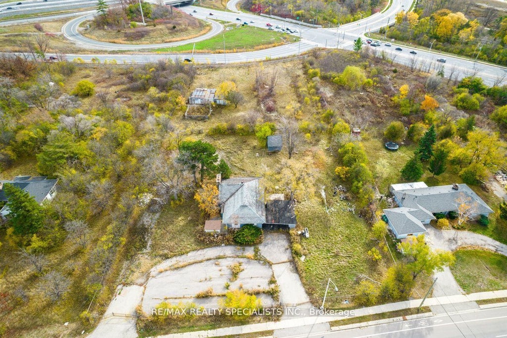 2036 Upper Middle Road E, Oakville