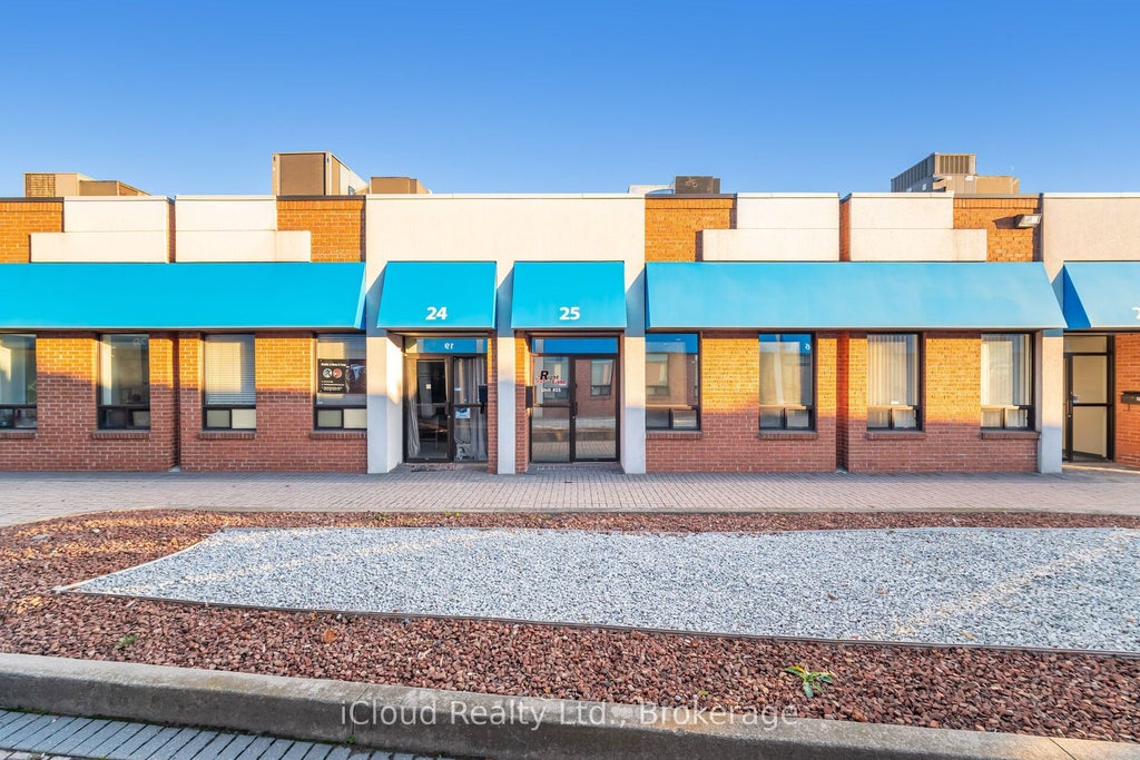 6033 Shawson Drive 25, Mississauga