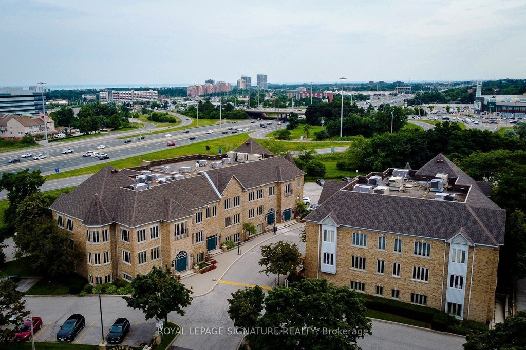 414 North Service Road E 300, Oakville