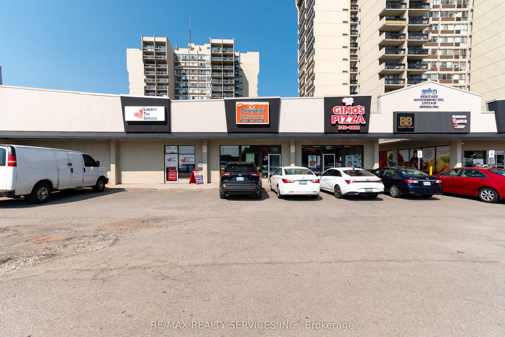 1289 Marlborough Court, Oakville